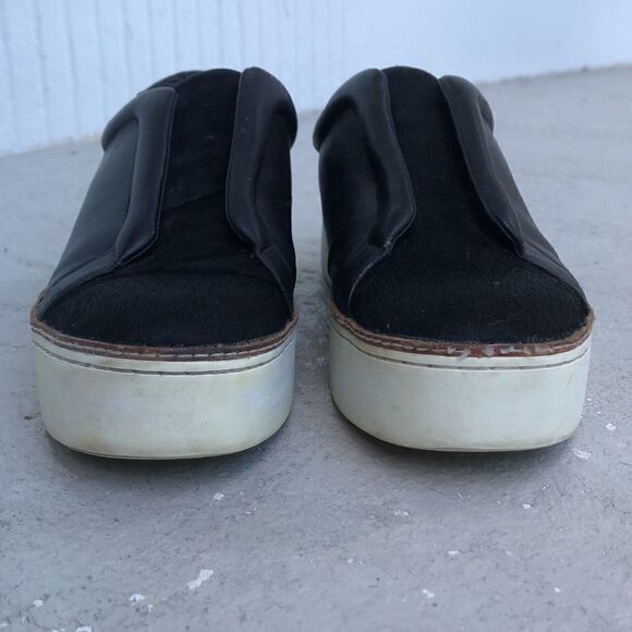 M4DE
sneakers   - Picture 3 of 9